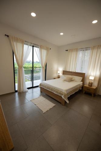 Grand Cypress Luxury Home in มอนเตเนโกร