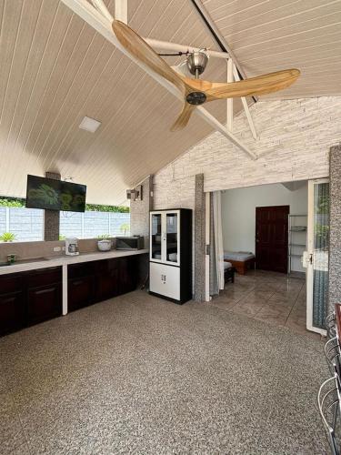 Konyha, Conchal Maquito House in Brasilito