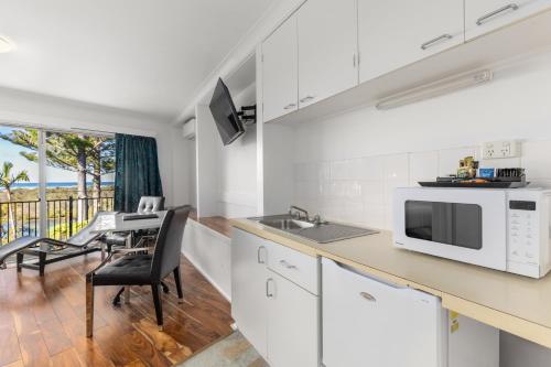 Motel Miramar in นัมบัคคา เฮดส์