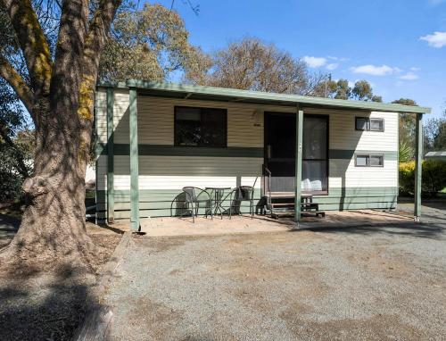 Shepparton Holiday Park Room Type - Standard Cabin - Not Pet Friendly