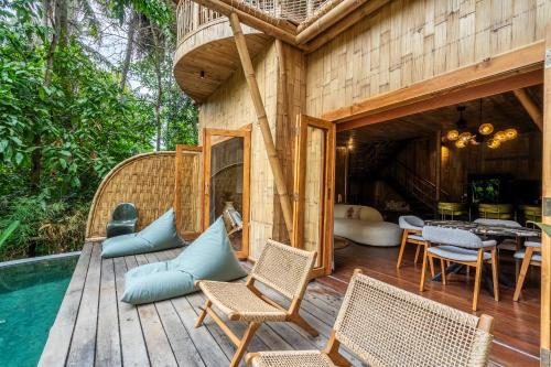 Bambu Twin Villas by iBali Management