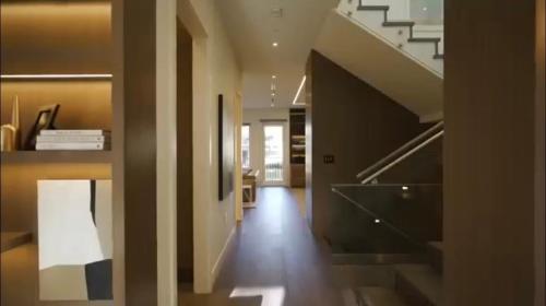 Luxury Modern New House in Central Vancouver in Vancouver, Canada