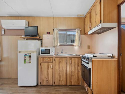 Budget 2 Bedroom Cabin