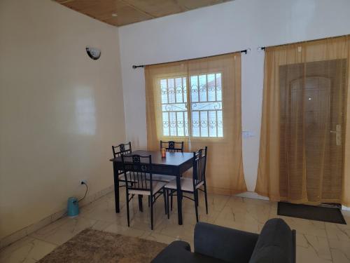 Touray holiday rental in 西部