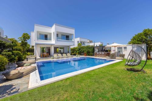 Deluxe Villa image 5