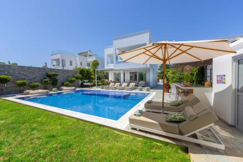 Deluxe Villa image 2