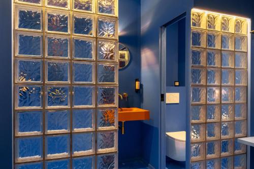 Single Room image 3