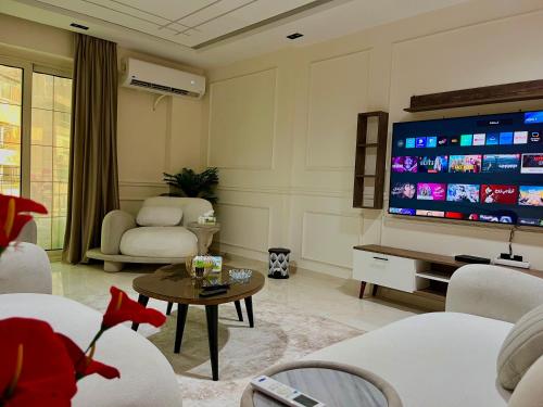 2BR Modern apartment in Dokki - Close to Everything