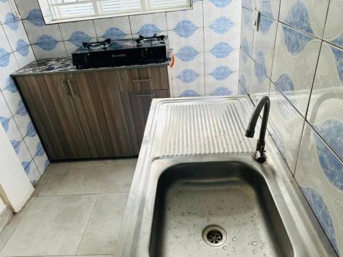 Apartment image 5