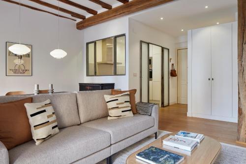Two-Bedroom Apartment image 9