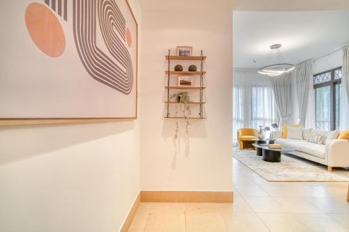 Upscale 1-Bedroom Apt with Iconic Burj Khalifa View - image 5