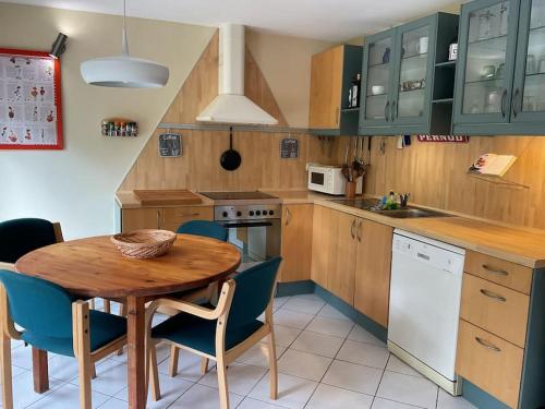 FeWo See & Wald & 6 Restaurants in Muhl Rosin