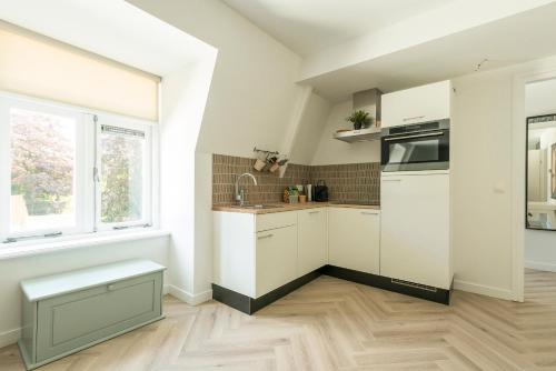 Unique penthouse near city center and Park in Roosendaal