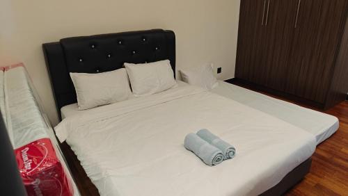 Silverscape Luxury Residences Silverscape Luxury Residences