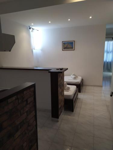 Giannis Hotel Apartments - image 14