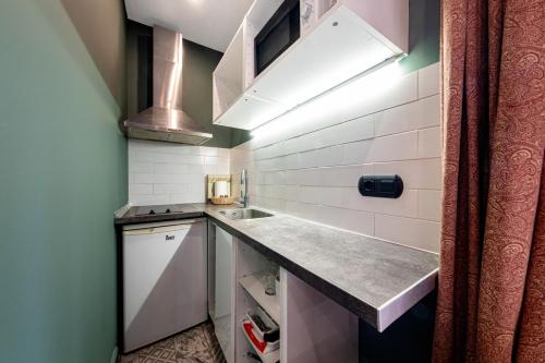 AinB Born-Dames Apartments - image 7