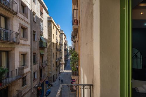 AinB Born-Dames Apartments - image 10