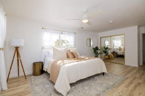 Updated & Spacious 2 BR with Free WiFi