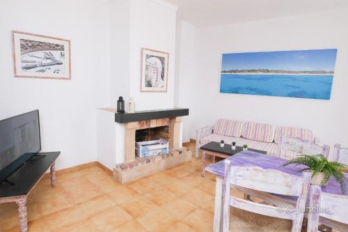 Apartamentos Ibiza - image 2