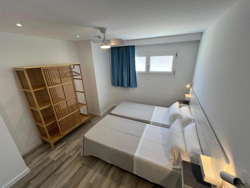 Apartamentos Ibiza - image 4