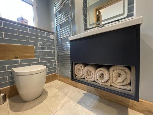 Lancasters Cottage - image 6