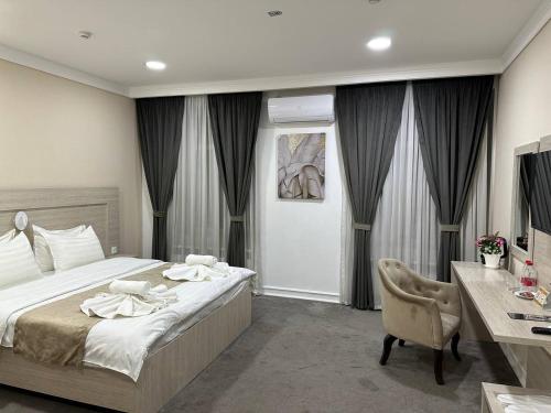 room detail thumbnail 0