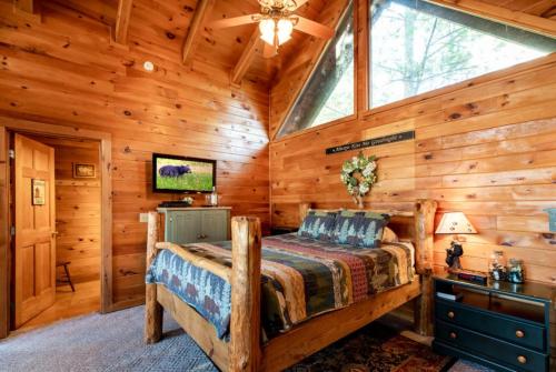 Simply Charming in Sevierville, USA