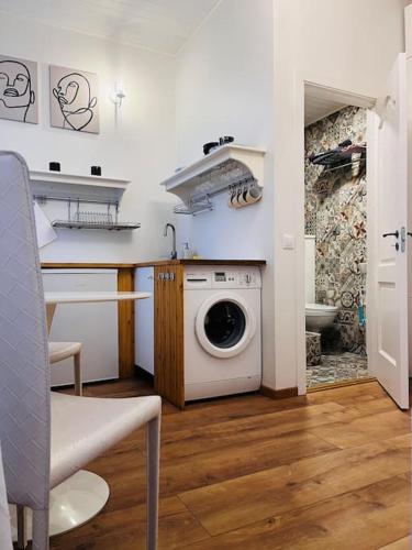 Bright and cozy old town studio!, Tallin (foto 9)