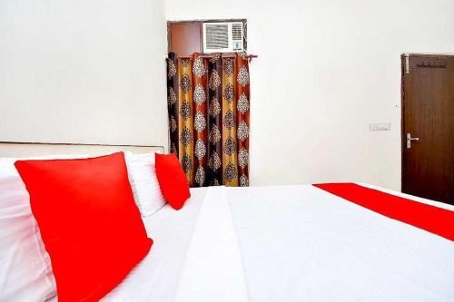 Classic Triple Room image 8