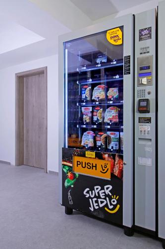 Aviator Garni Hotel Bratislava - image 5