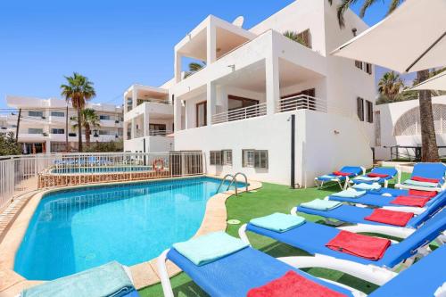 Villa Pou Dor by Villa Plus