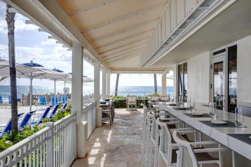 Delray Sands Resort - 바/라운지