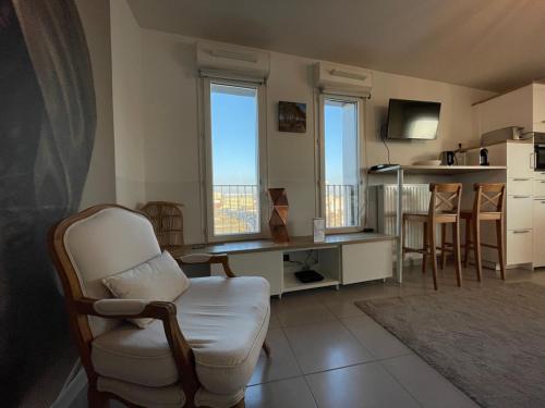 Studio harmonieusement aménagé avec parking et terrasse vers la cité du vin, Bordeaux (Foto 10)