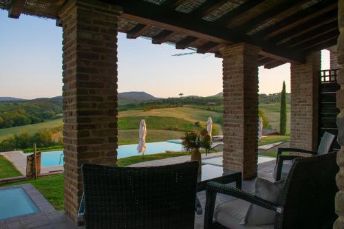 Book the Suite Suite