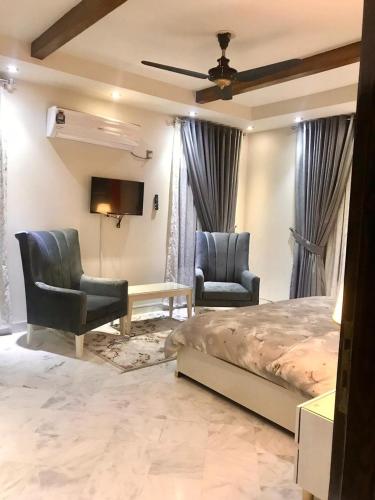 Dazzy dream guest house - image 3
