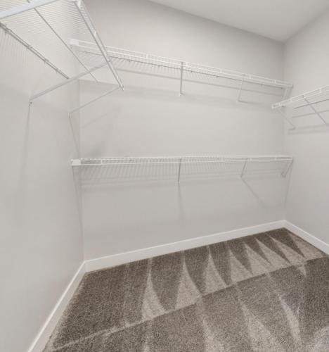 Bold 2201 I Parking I Pool I Gym I Parking Bold 2201 I Parking I Pool I Gym I Parking