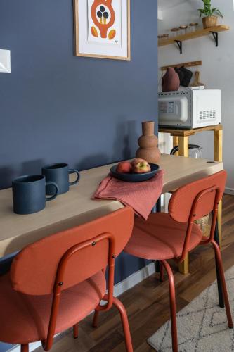Dotan's Boutique Studios - By Gordon Beach!