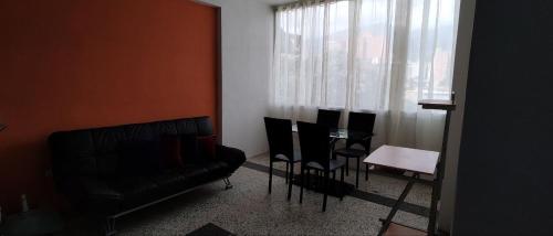 Apartaestudio Bello Monte 2 pp in Other