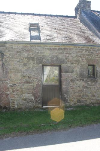 Primrose Cottage in Huelgoat