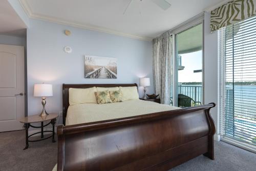 Upscale & Spacious Condo In The Coveted Mustique Complex With Breathtaking Views - image 10