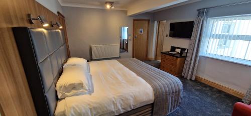 The Royal Hotel, Liverpool (photo 8)