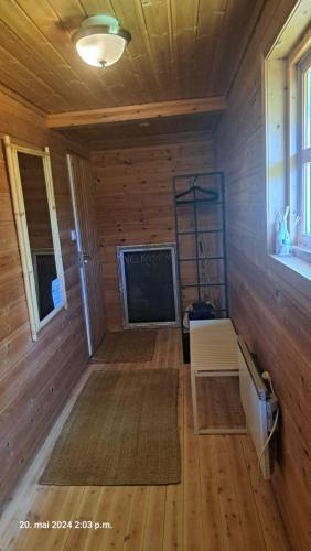 Kårhus på småbruk (Karhus pa smabruk) in Nordfjordeid