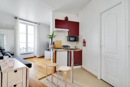 GuestReady - Neat stay near the wall of Love, Paříž