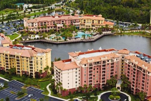 Two-Bedroom Apartment room in Beautiful Resort in Bonnet Creek 2BD Deluxe near Walt Disney World