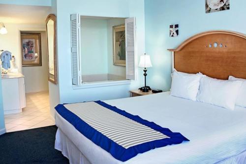 Beautiful Hotel in Ocean Walk 1BD near Basilica of St. Paul Catholic Church in Daytona Beach, USA