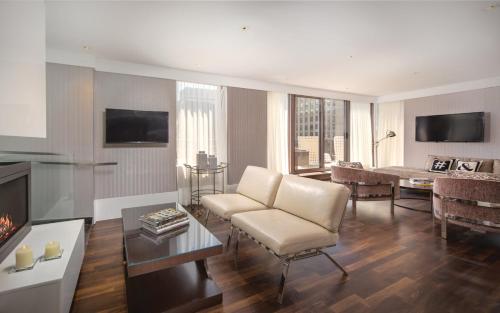 Beautiful Resort in Midtown 45 - Deluxe 1BD in New York, USA