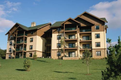 Beautiful Hotel in Smoky Mountains 2BD Gateway to the Smokies - image 14