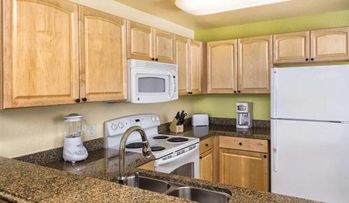 Worldmark Tropicana Avenue 1BD - image 2