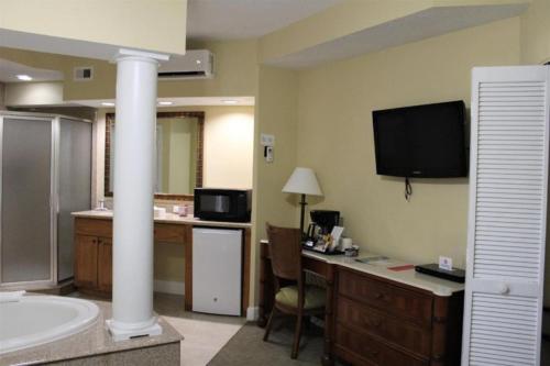 Diamond - Cypress Pointe Resort - St - image 5