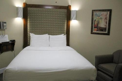 Diamond - Cypress Pointe Resort - 2BD - image 12